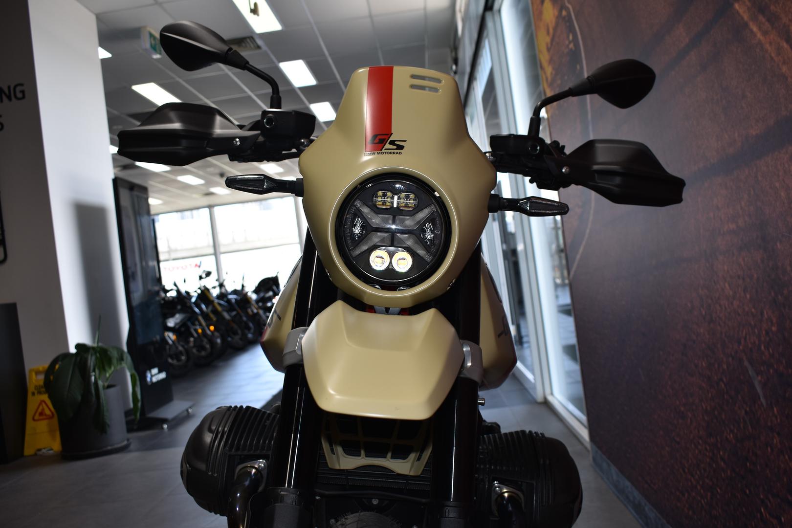 2025 BMW R 12 G/S DUAL SPORTS