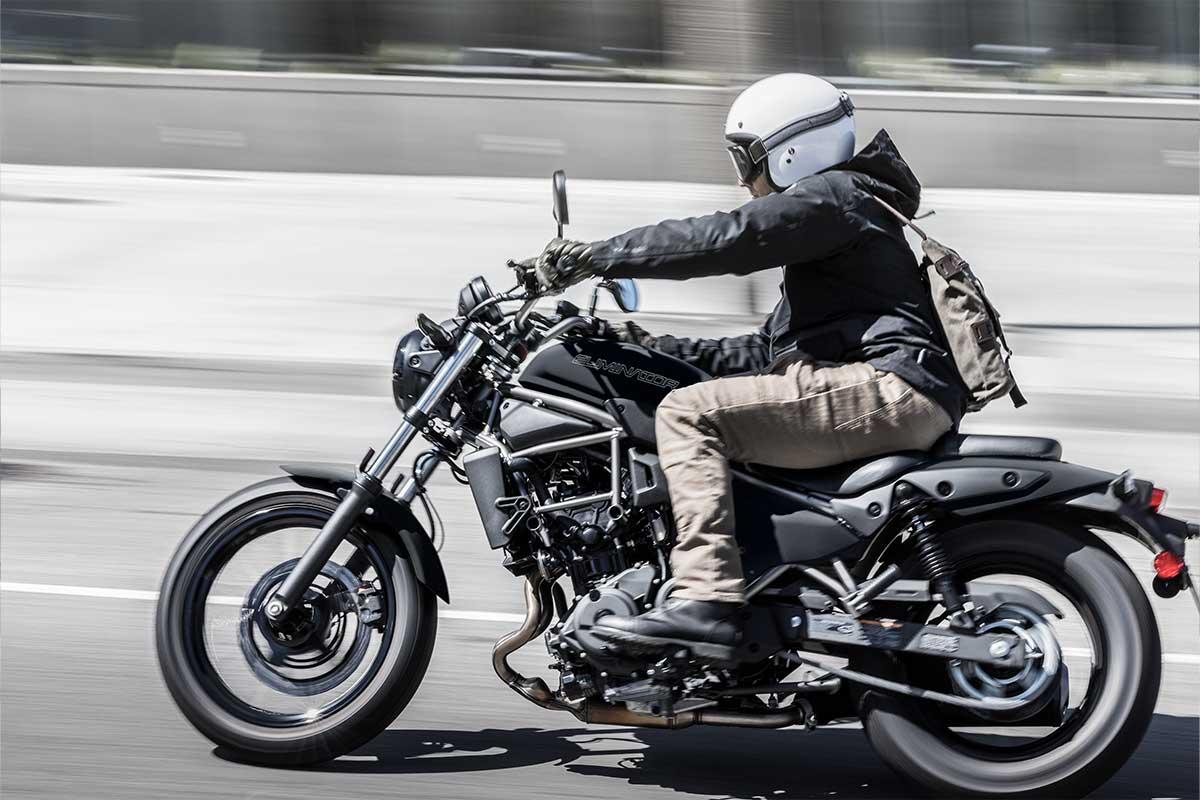 2025 KAWASAKI ELIMINATOR ROAD