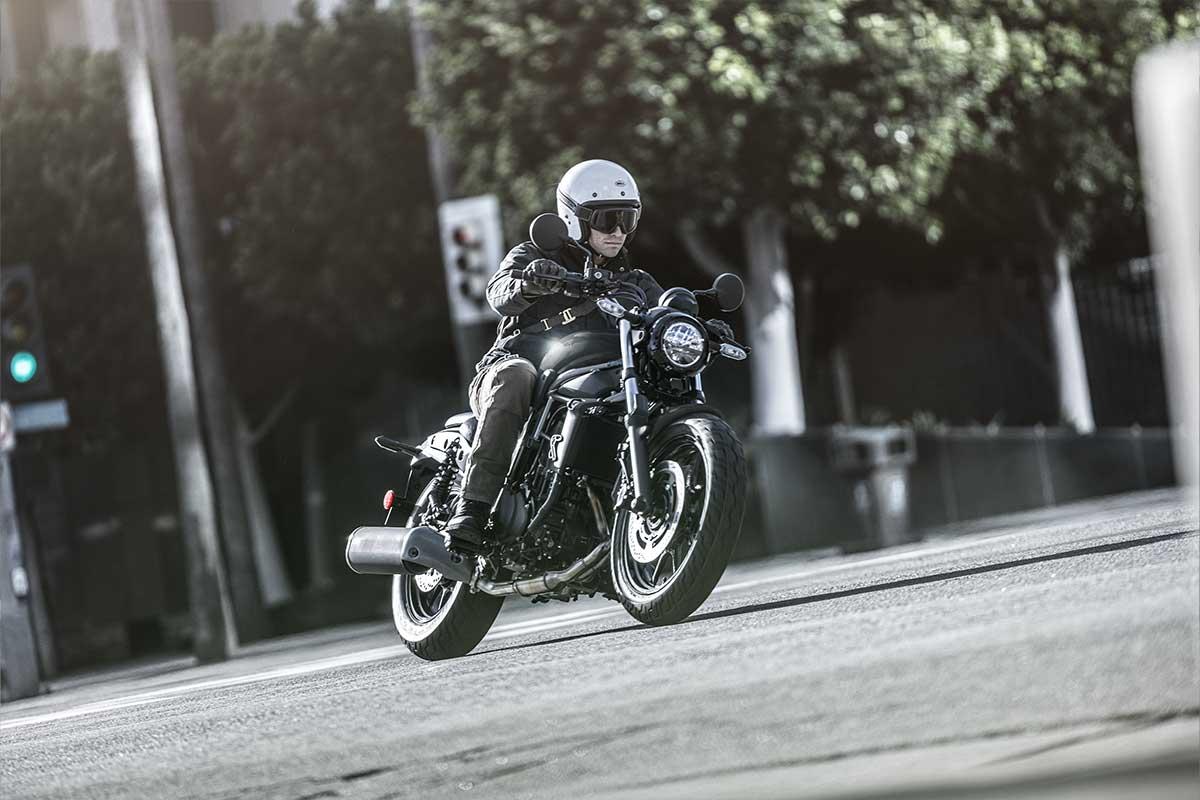 2025 KAWASAKI ELIMINATOR ROAD