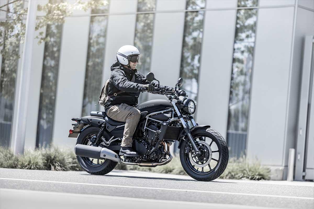 2025 KAWASAKI ELIMINATOR ROAD