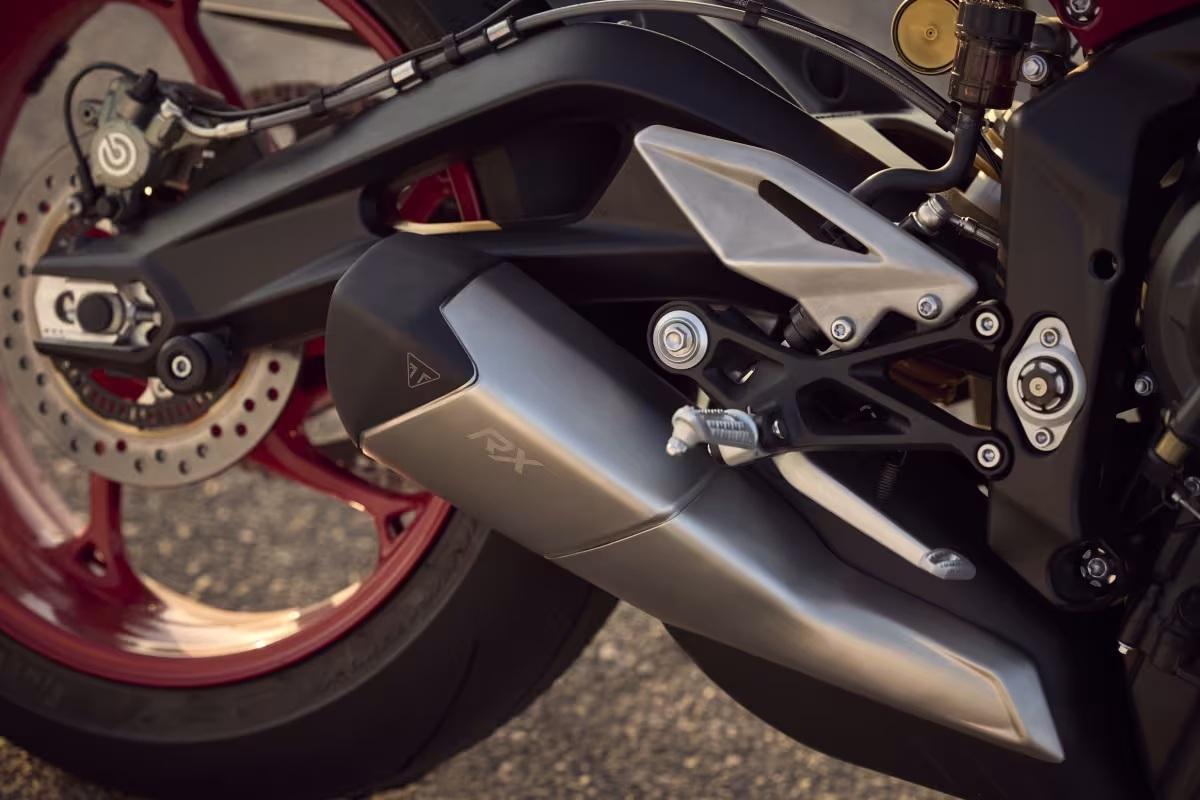 2025 TRIUMPH STREET TRIPLE RX SPORTS
