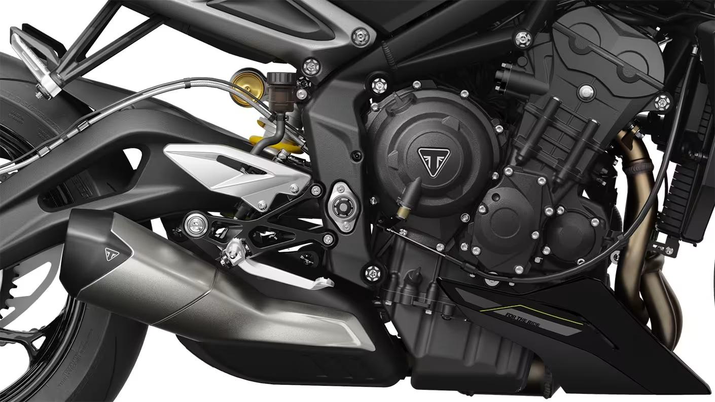 2025 TRIUMPH STREET TRIPLE RS ROAD