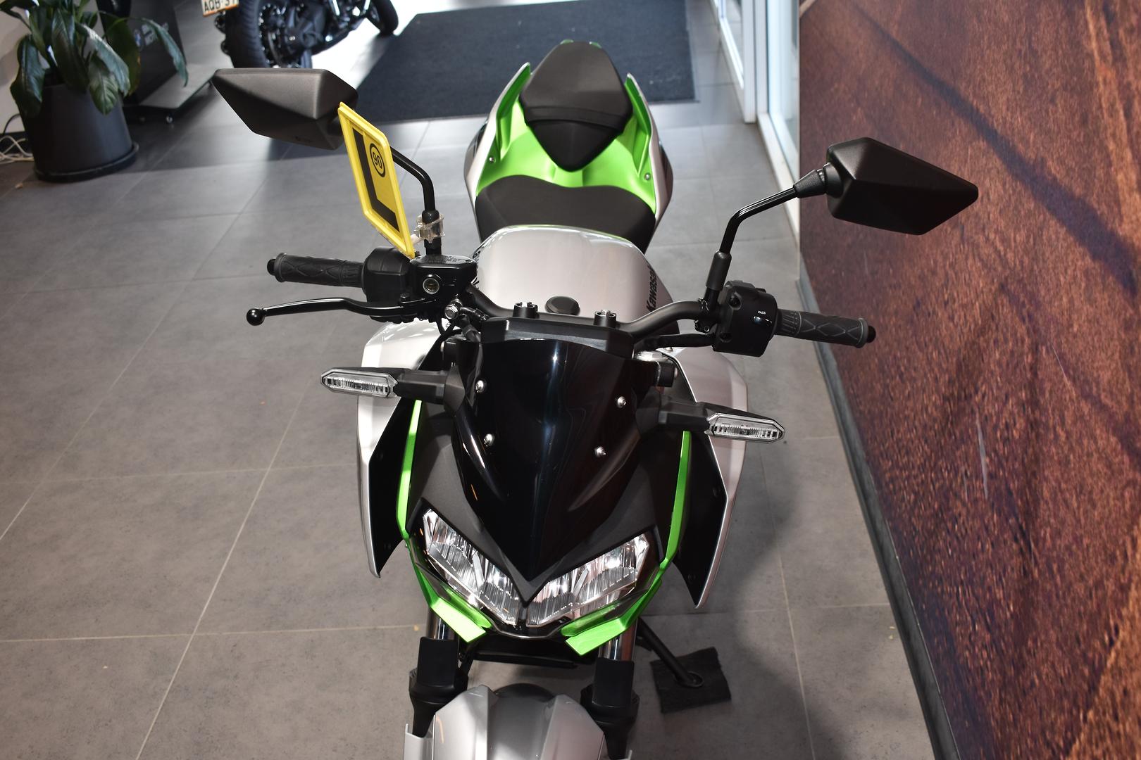 2025 KAWASAKI NINJA e-1 SPORTS