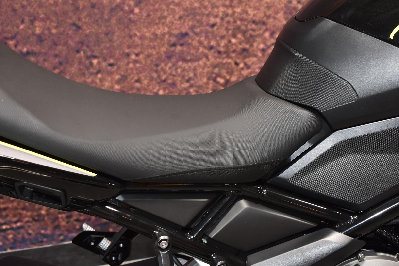 2025 TRIUMPH TIGER SPORT 800 DUAL SPORTS