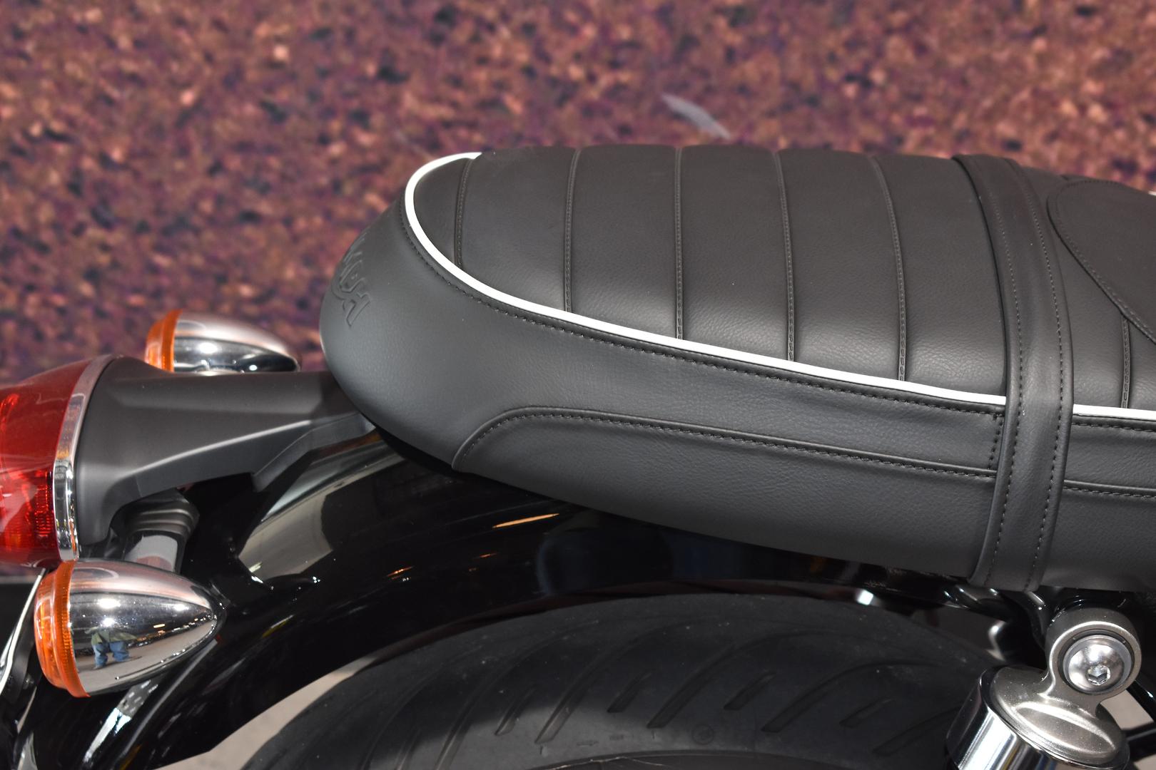 2026 TRIUMPH BONNEVILLE T120 ROAD