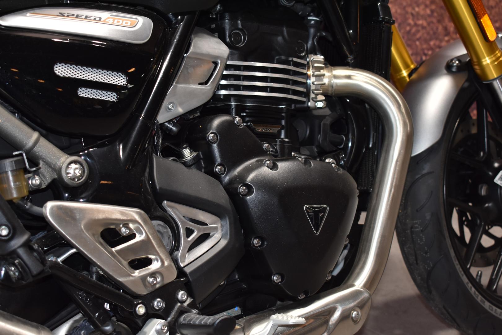 2024 TRIUMPH SPEED 400 ROAD