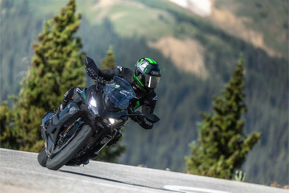 2025 KAWASAKI NINJA 1100 SX SPORTS