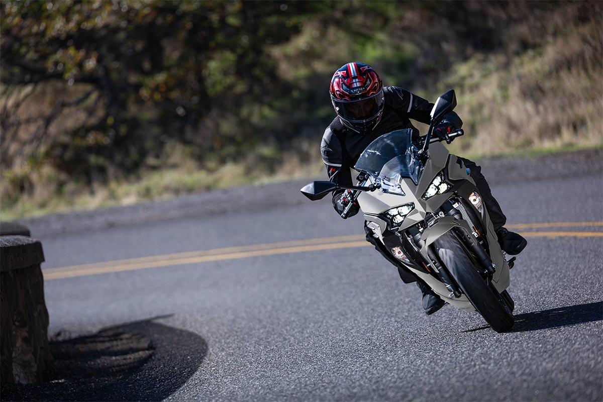 2024 KAWASAKI NINJA 500 SPORTS