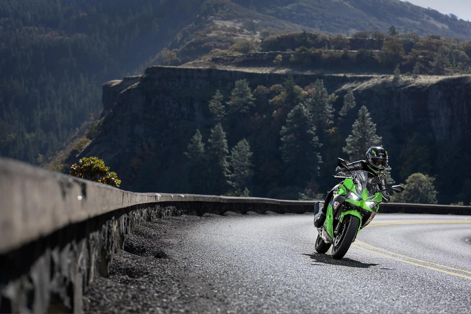 2026 KAWASAKI NINJA 500 SPORTS