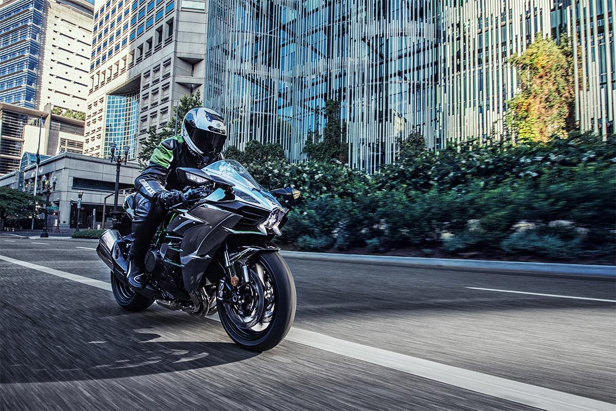 2025 KAWASAKI NINJA H2 SPORTS