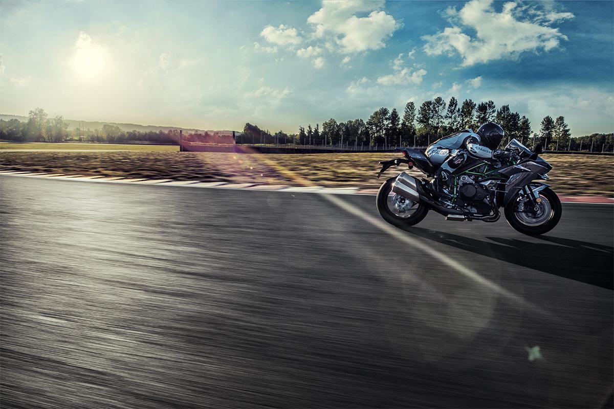 2025 KAWASAKI NINJA H2 SPORTS