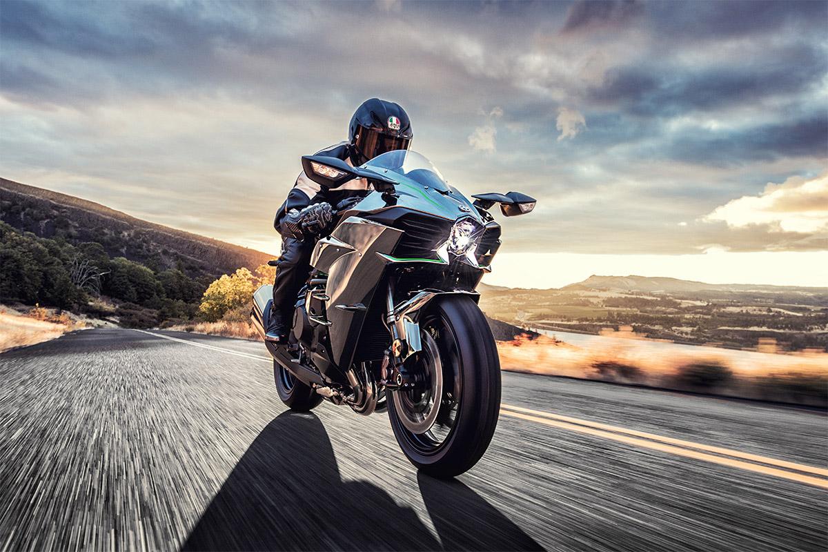 2025 KAWASAKI NINJA H2 SPORTS
