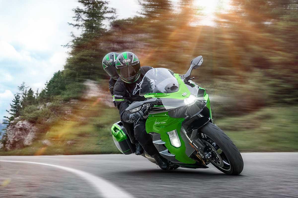 2025 KAWASAKI NINJA H2 SX SE SPORTS