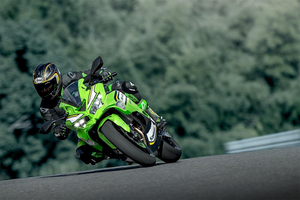 2024 KAWASAKI NINJA 400 ZX-4RR KRT SPORTS
