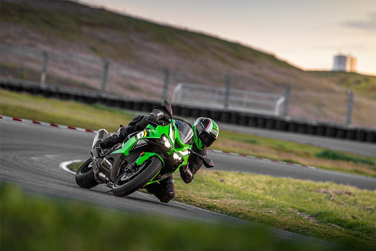2024 KAWASAKI NINJA ZX-6R (636) KRT EDITION SPORTS