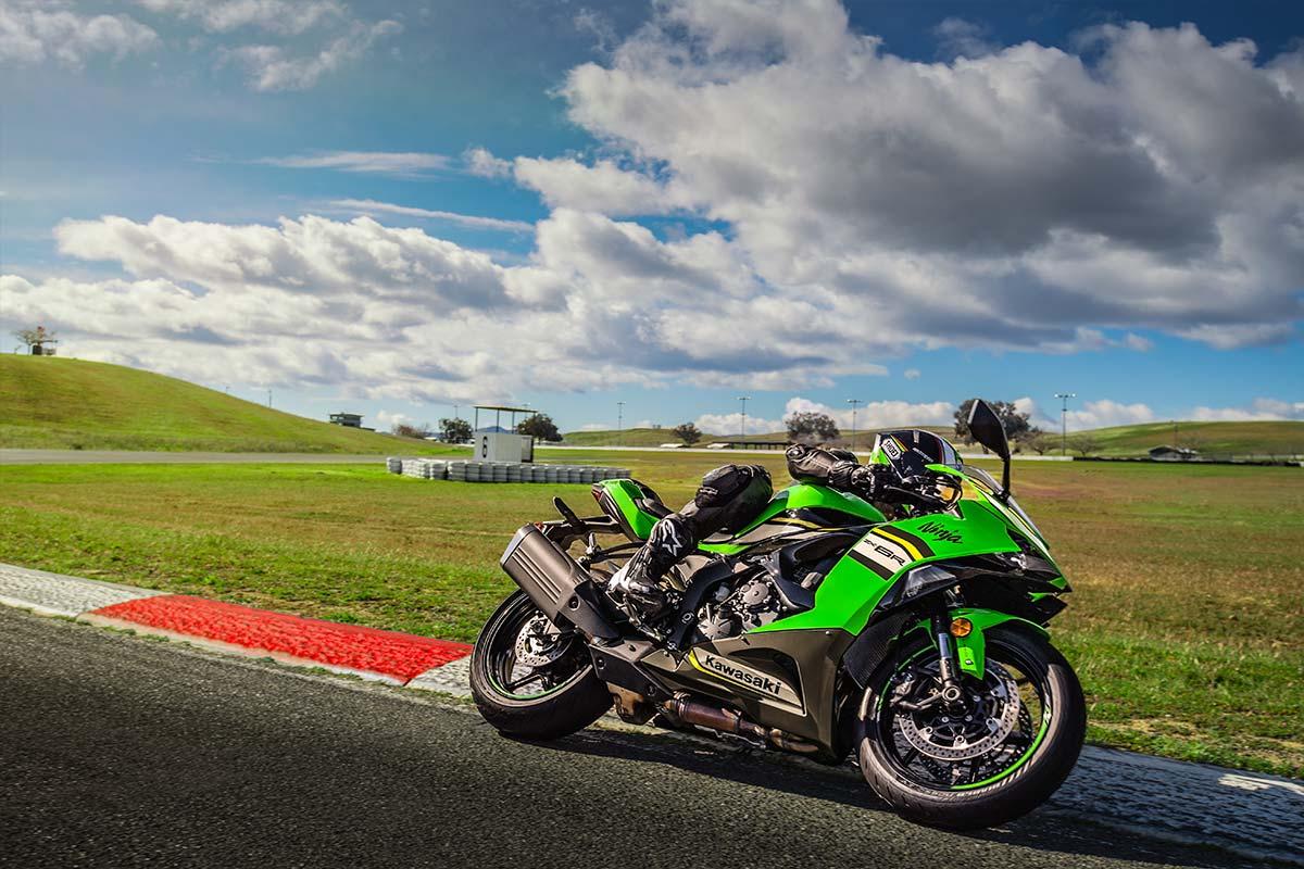 2024 KAWASAKI NINJA ZX-6R (636) KRT EDITION SPORTS