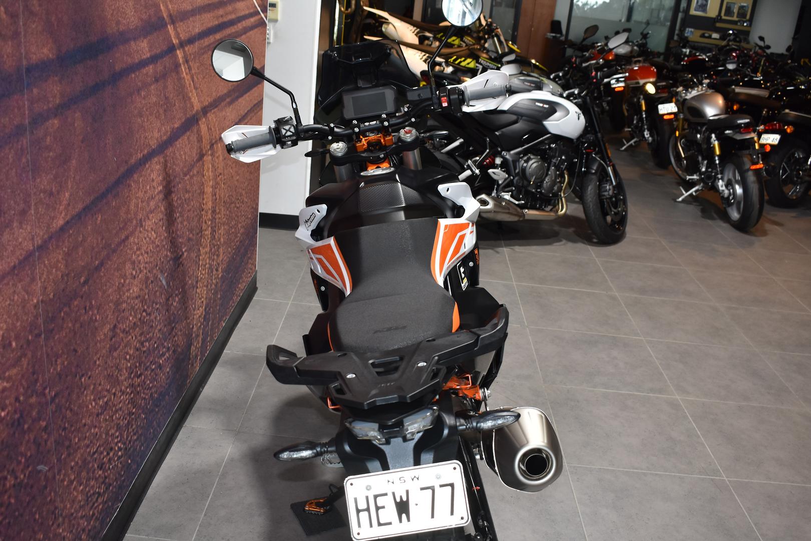 2022 KTM 790 ADVENTURE DUAL SPORTS