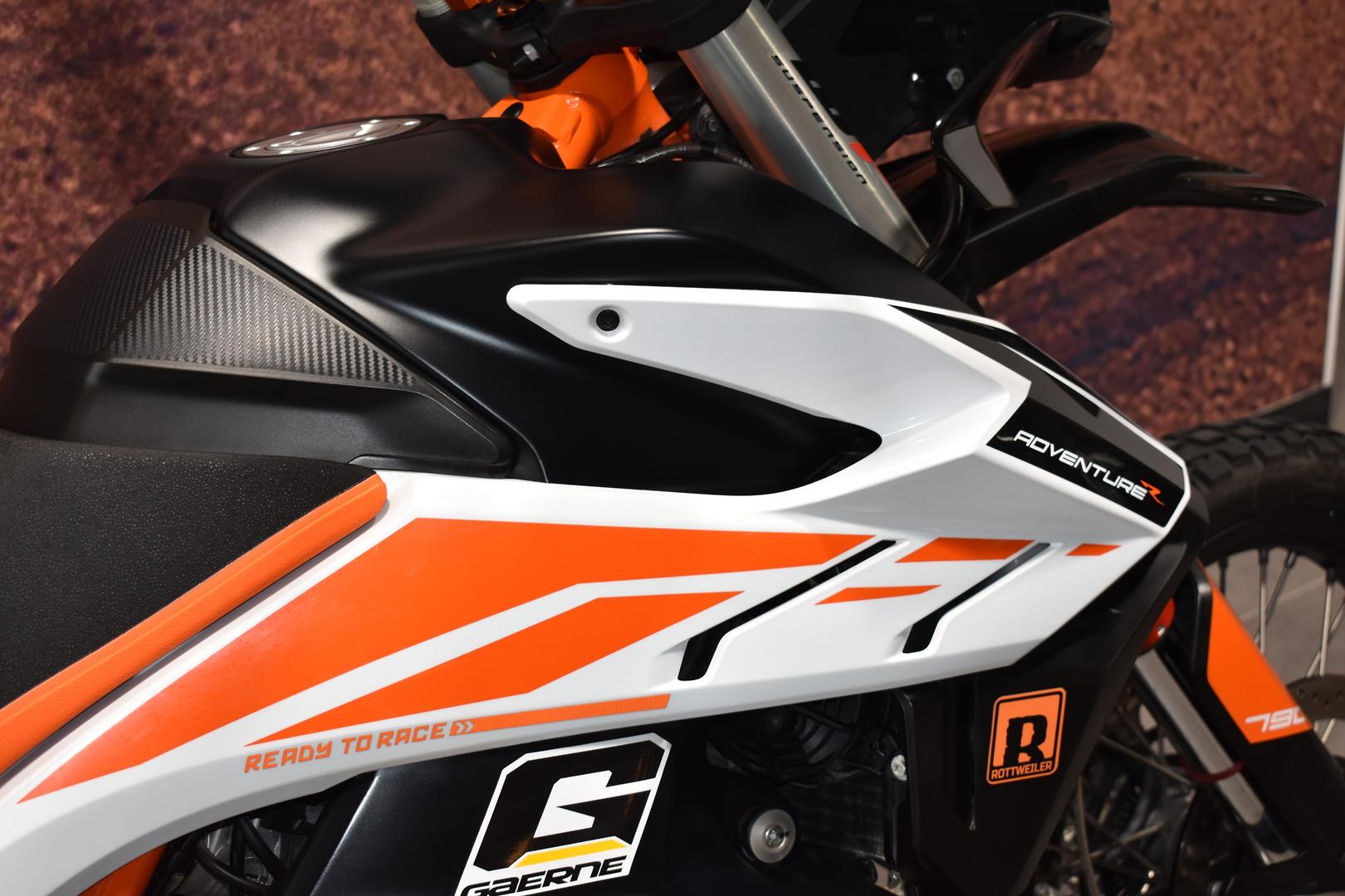 2022 KTM 790 ADVENTURE DUAL SPORTS