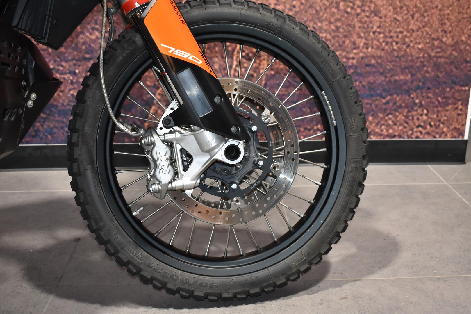 2022 KTM 790 ADVENTURE DUAL SPORTS