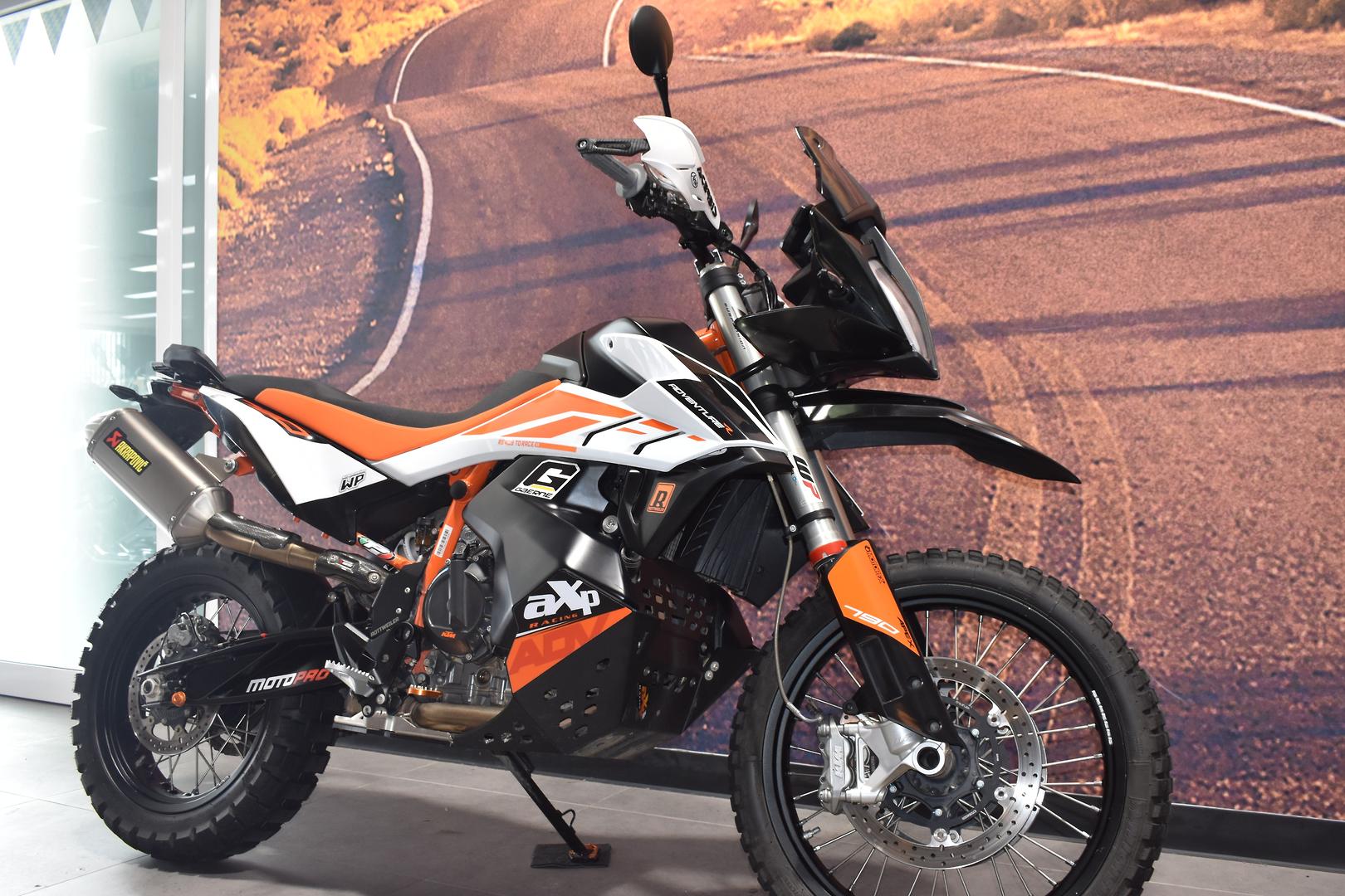 2022 KTM 790 ADVENTURE DUAL SPORTS
