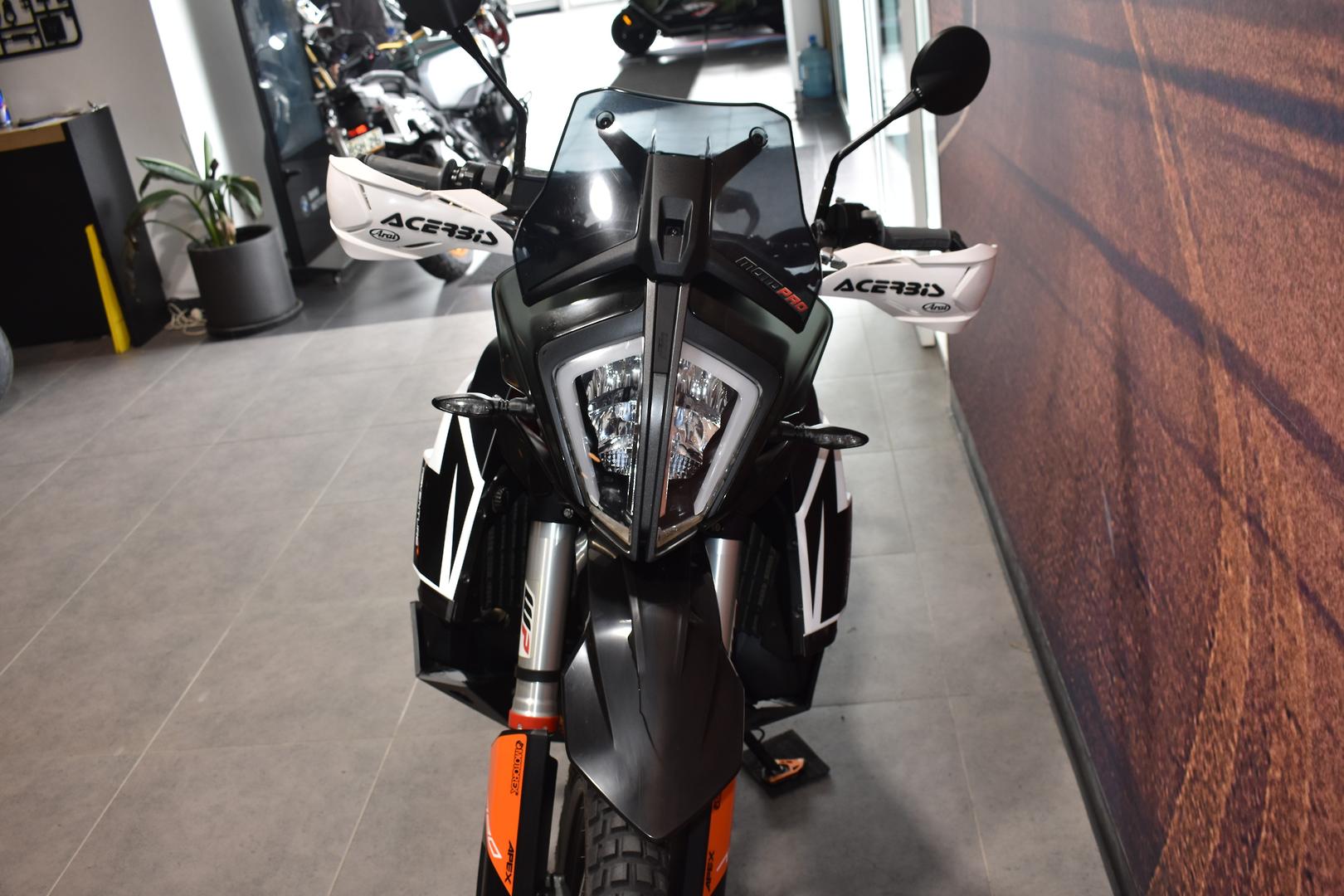 2022 KTM 790 ADVENTURE DUAL SPORTS
