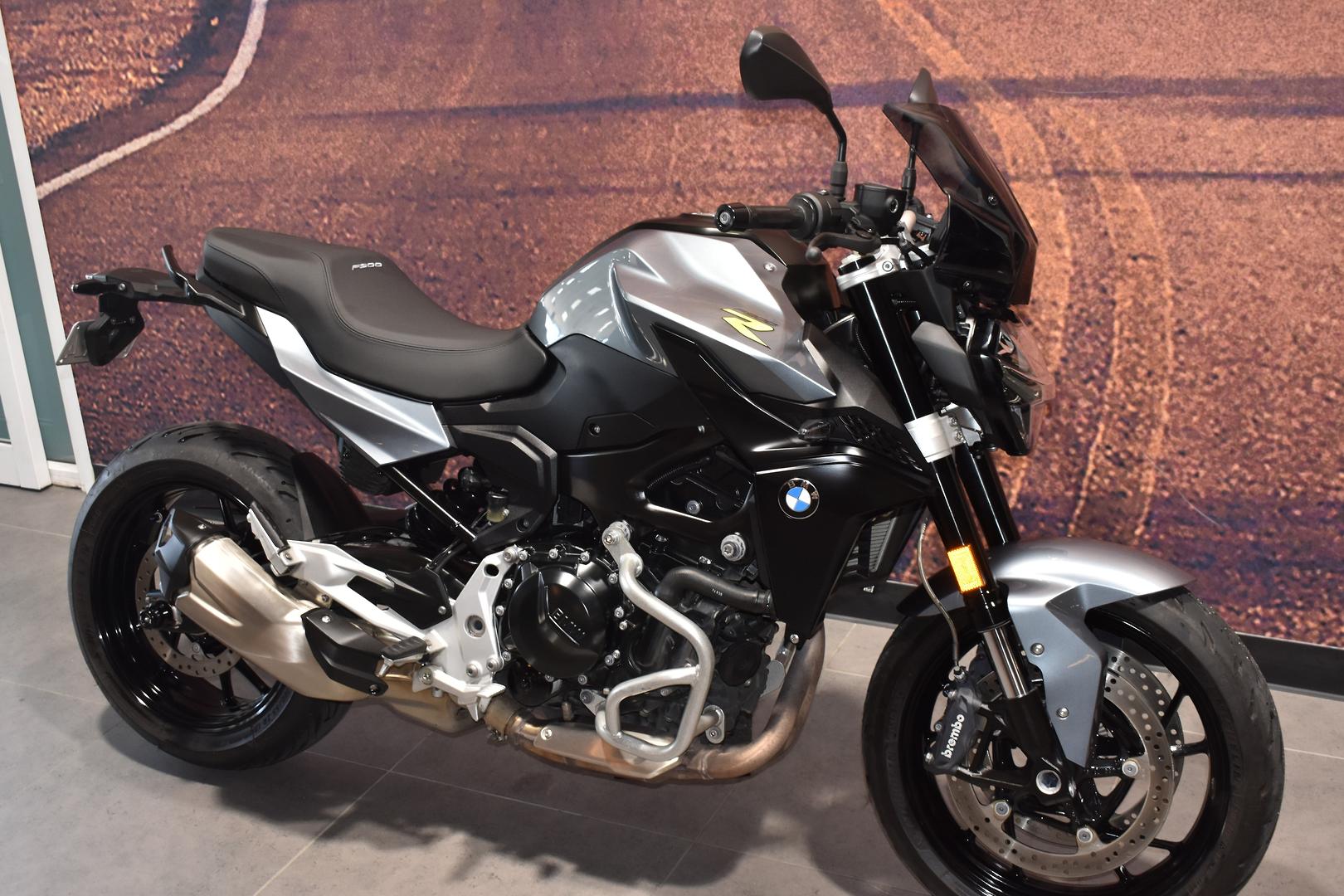 2023 BMW F 900 R ROAD