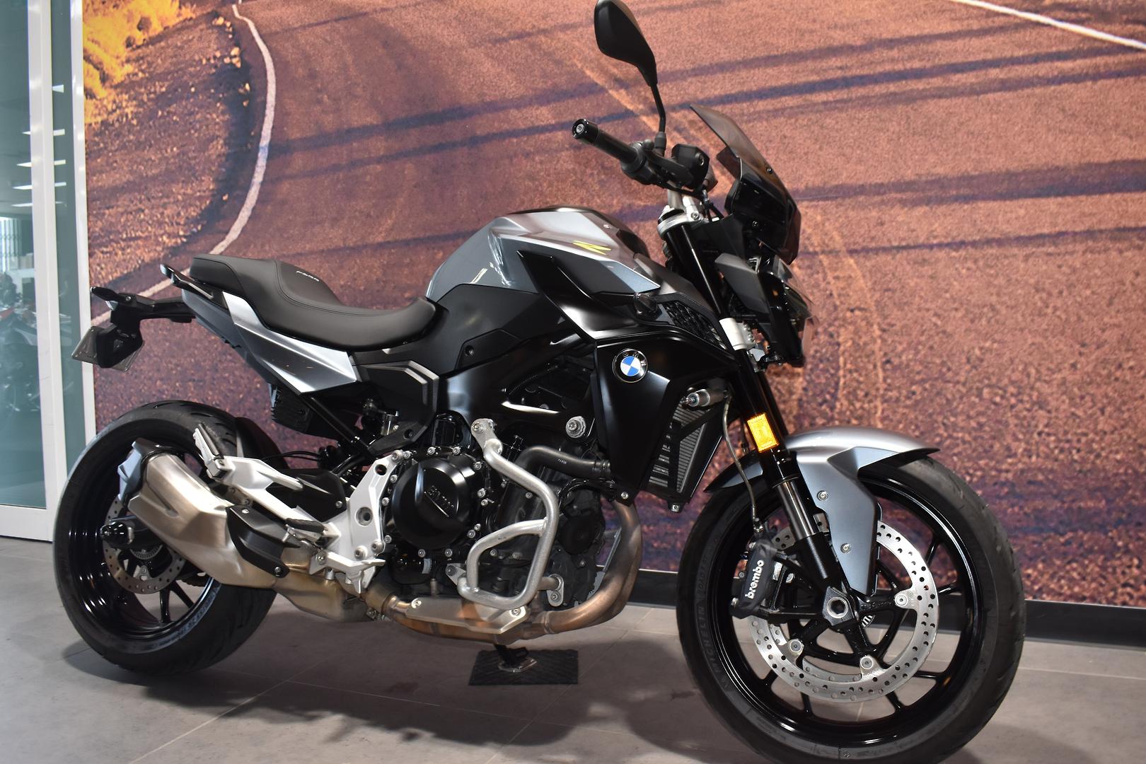 2023 BMW F 900 R ROAD