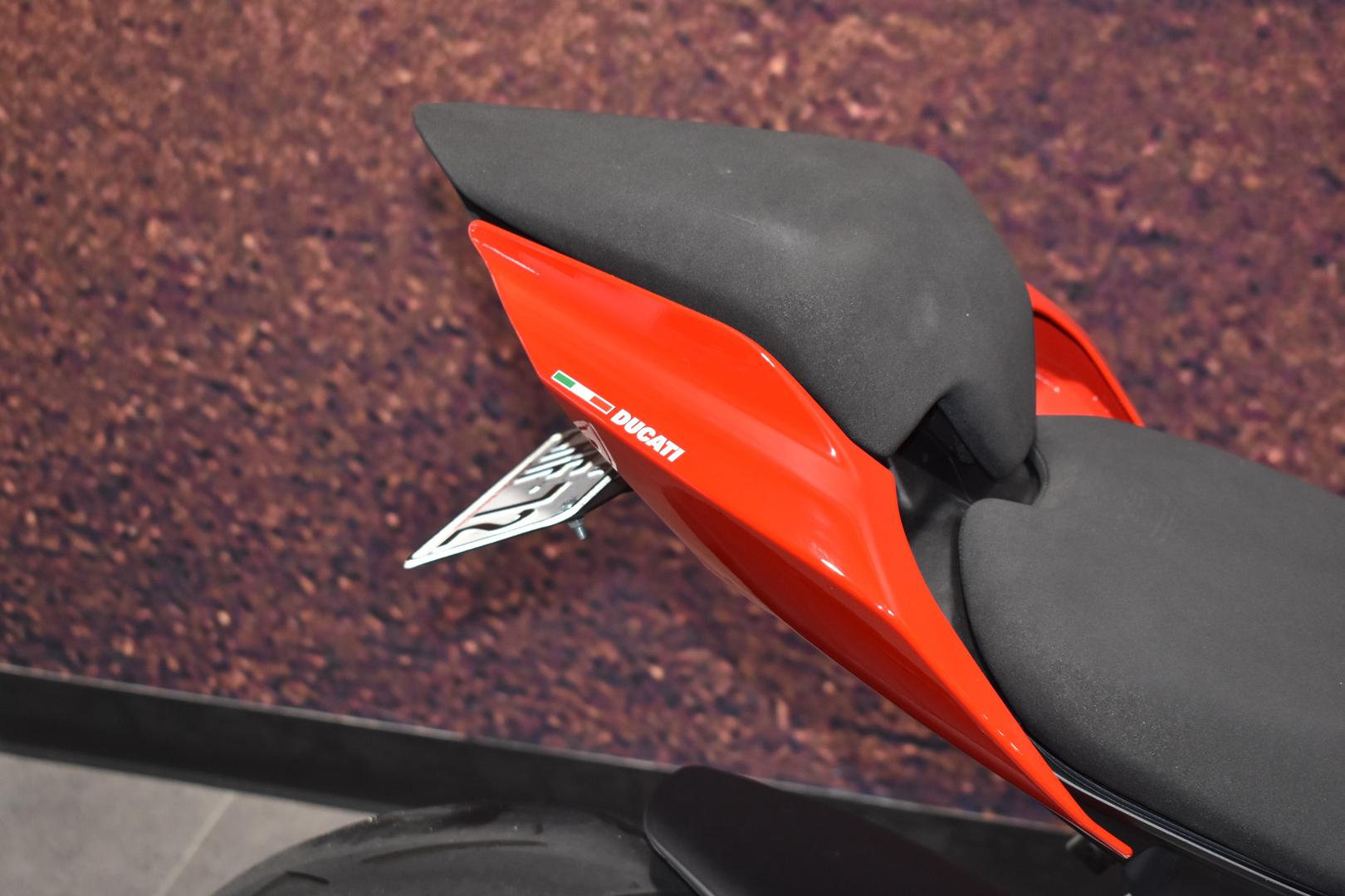 2021 DUCATI STREETFIGHTER V4 S SPORTS