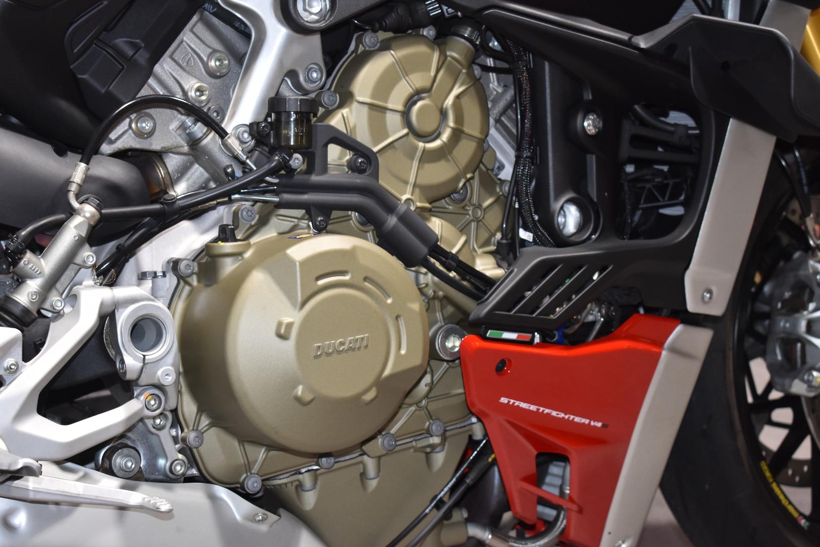 2021 DUCATI STREETFIGHTER V4 S SPORTS