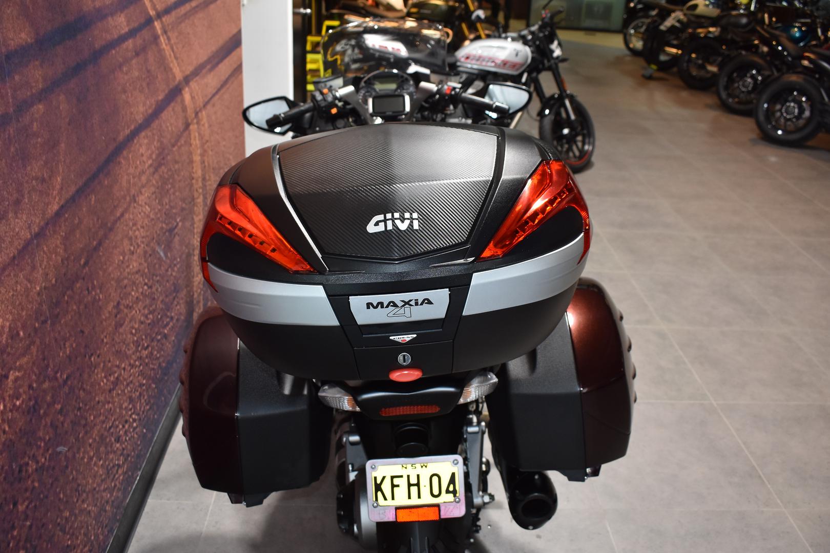 2011 KAWASAKI 1400 GTR ABS (K-ACT) ROAD