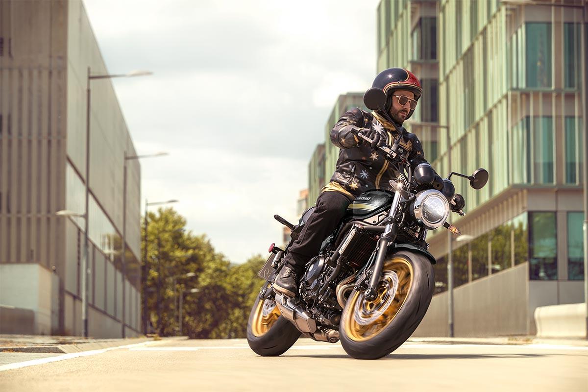 2025 KAWASAKI Z650 RS ROAD