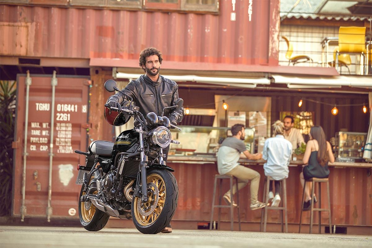 2025 KAWASAKI Z650 RS ROAD