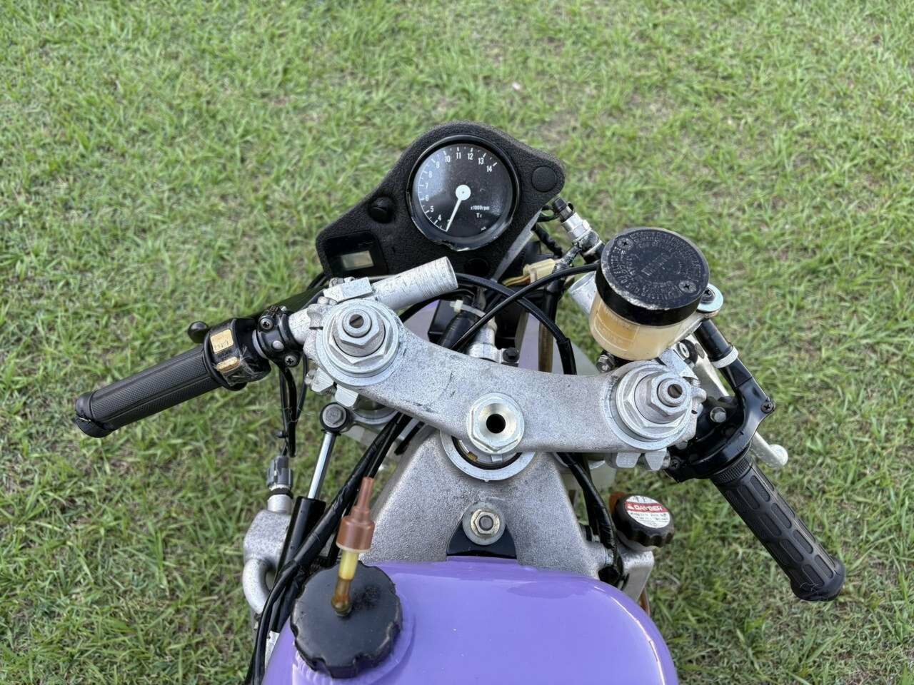 2001 KAWASAKI W650 ROAD