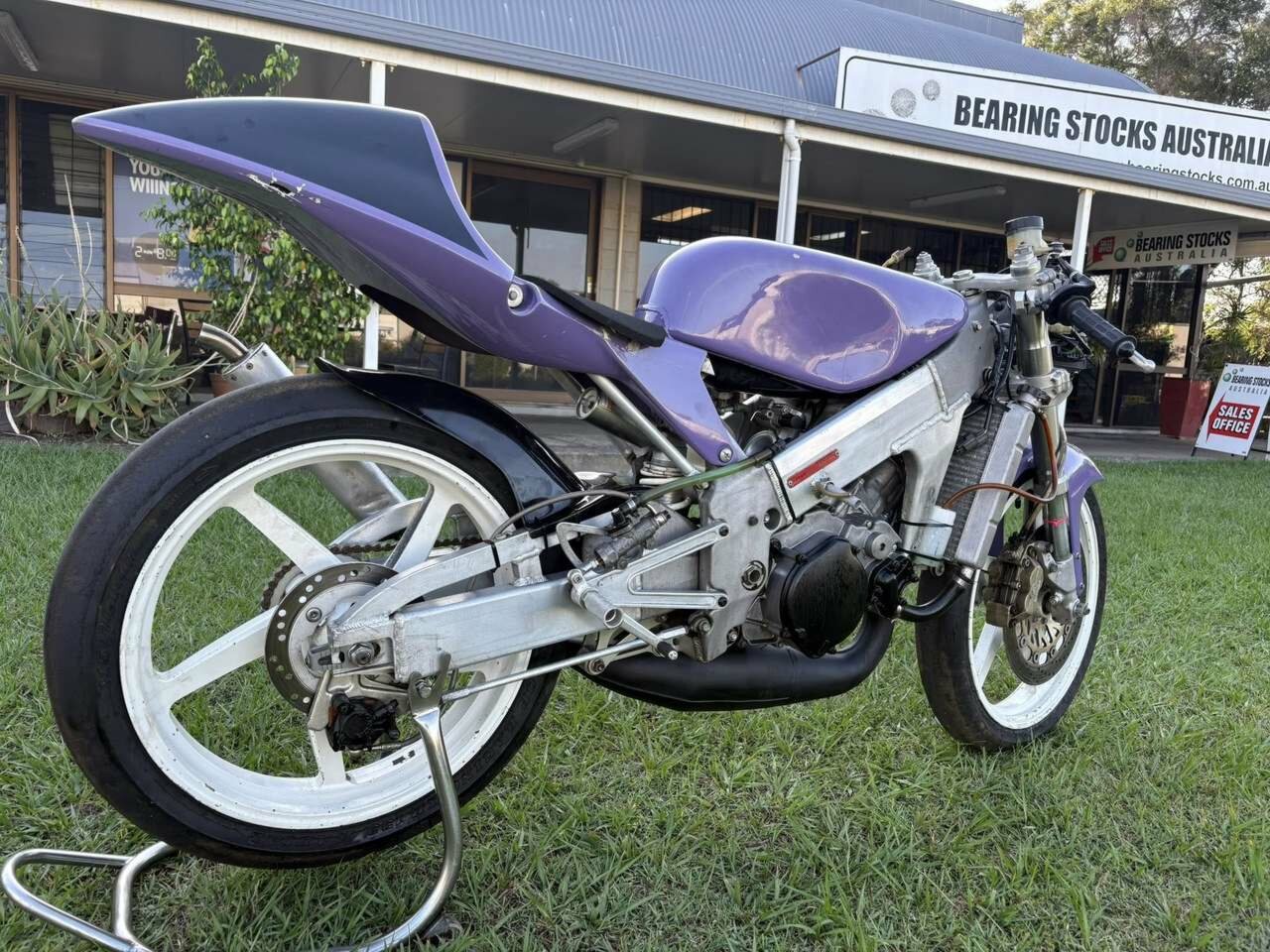 2001 KAWASAKI W650 ROAD