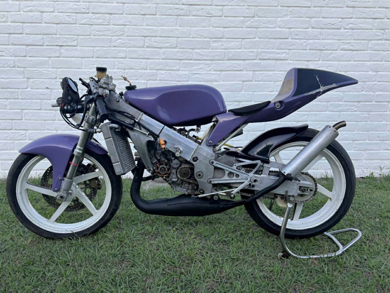 2001 KAWASAKI W650 ROAD