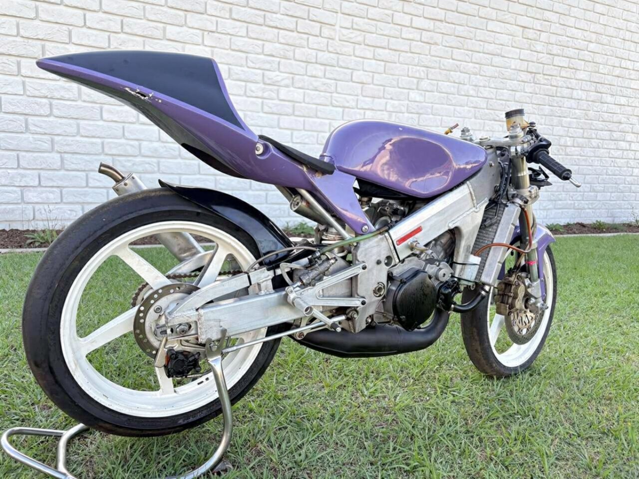 2001 KAWASAKI W650 ROAD