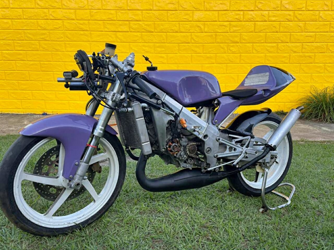 2001 KAWASAKI W650 ROAD