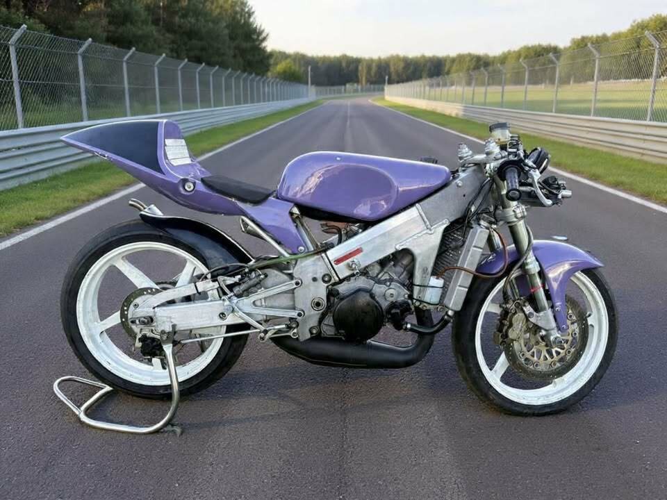 2001 KAWASAKI W650 ROAD