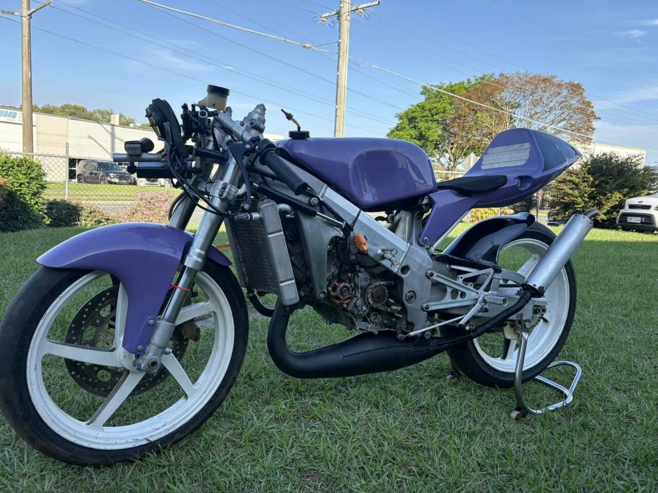 2001 KAWASAKI W650 ROAD