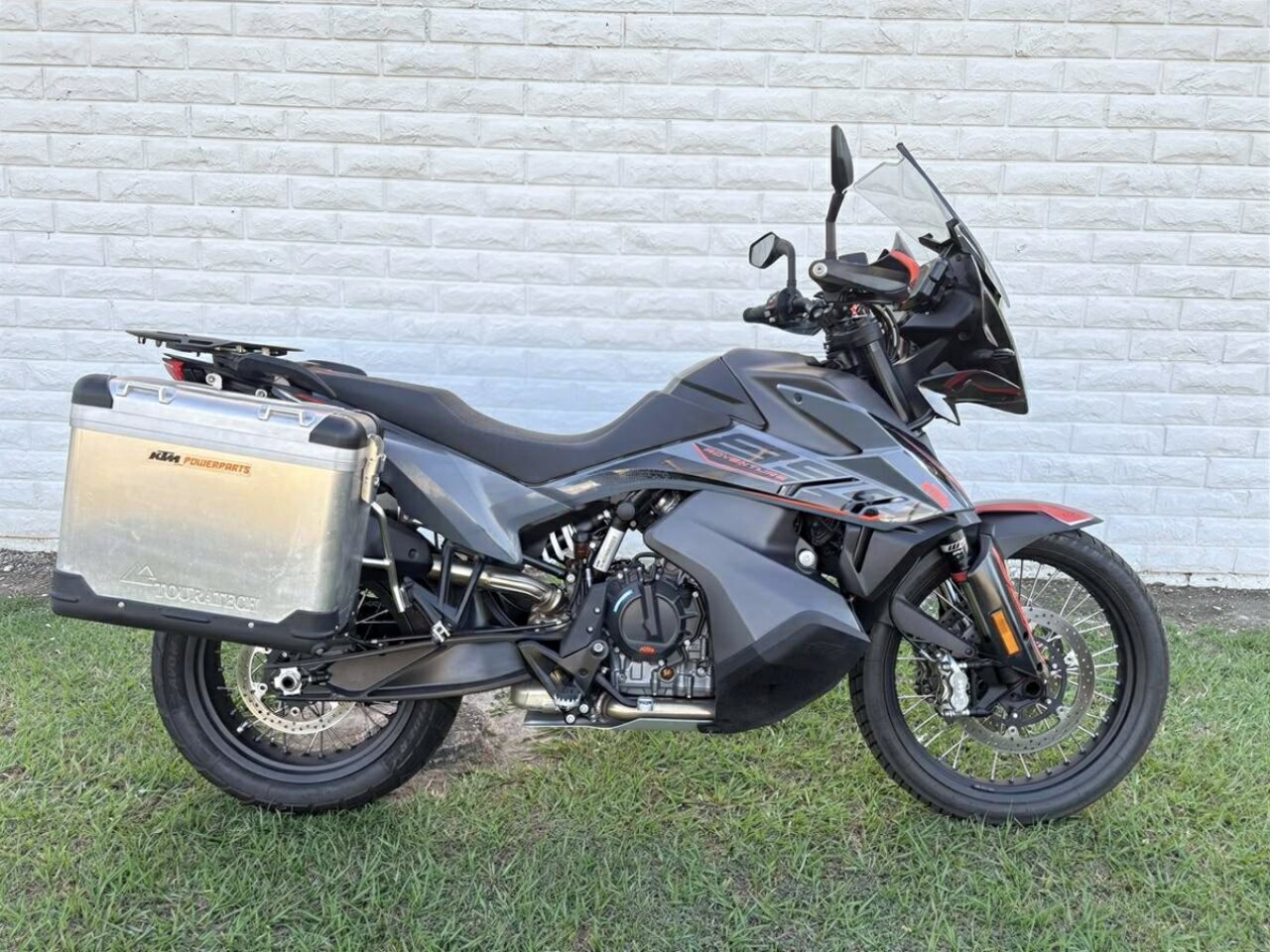 2021 KTM 890 ADVENTURE DUAL SPORTS