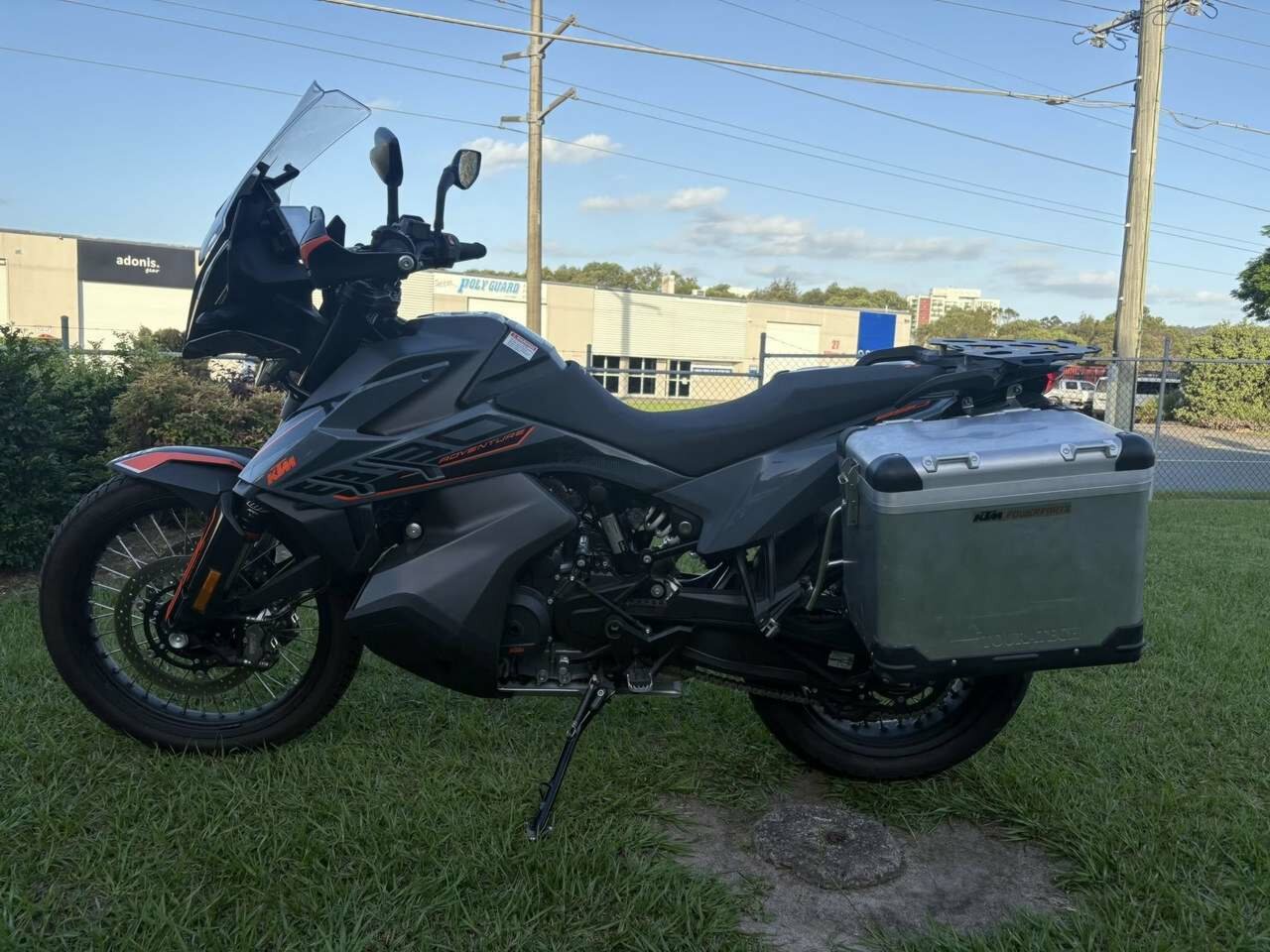 2021 KTM 890 ADVENTURE DUAL SPORTS