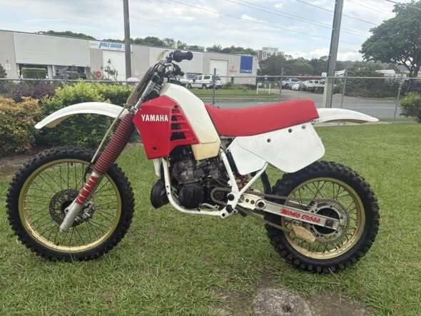 1987 YAMAHA YZ250 MOTOCROSS