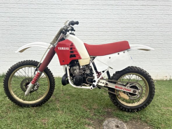 1987 YAMAHA YZ250 MOTOCROSS