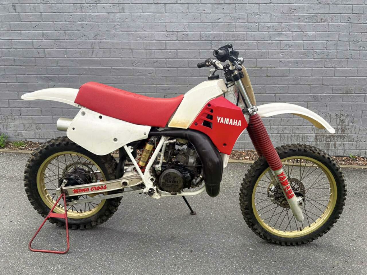 1987 YAMAHA YZ250 MOTOCROSS