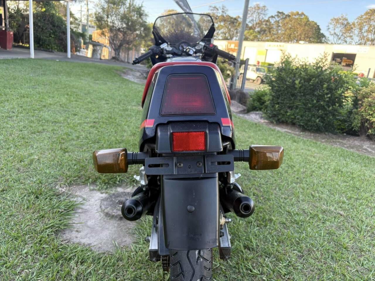 1986 SUZUKI RG250WEI ROAD