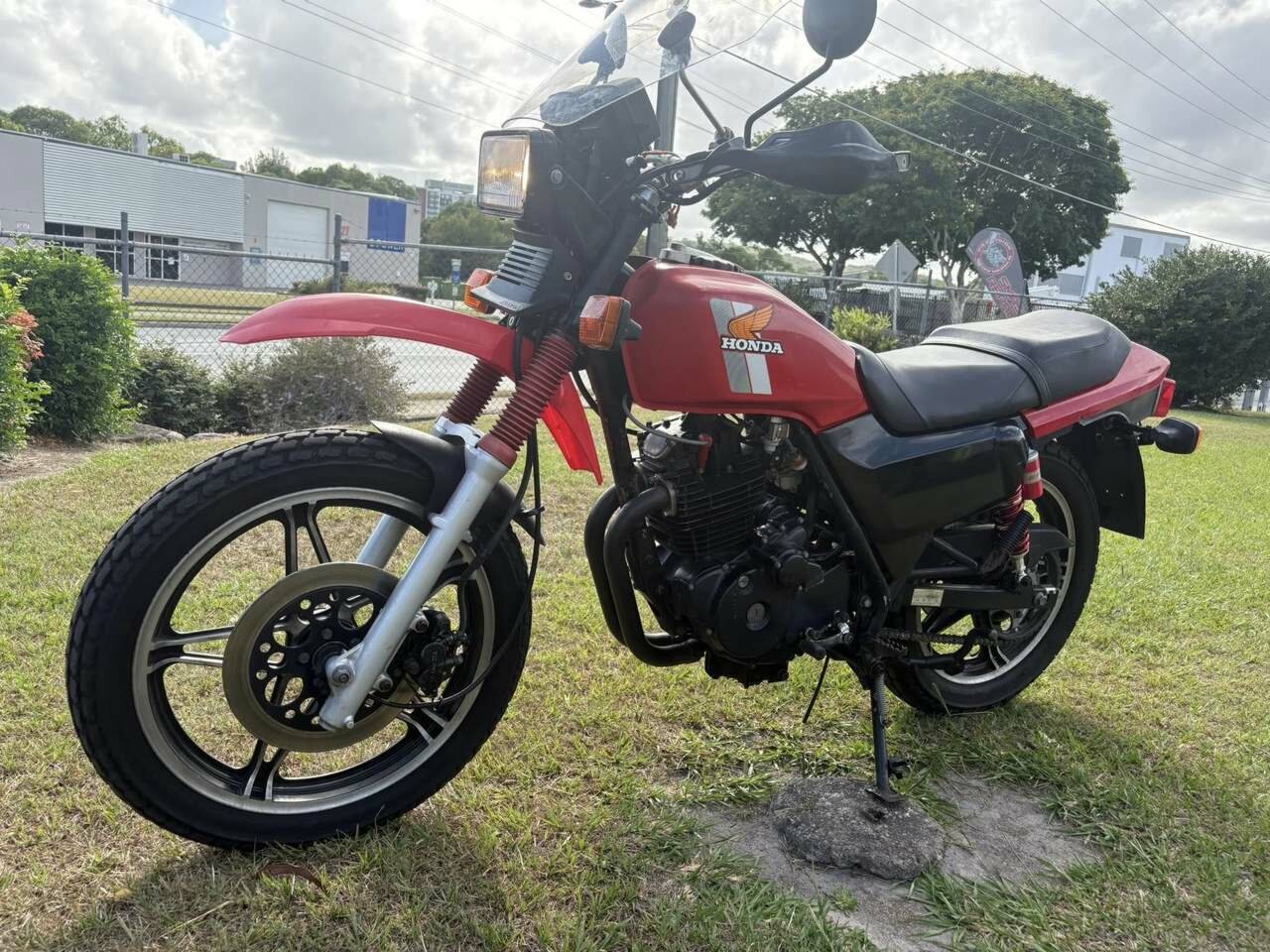 1986 SUZUKI RM125 MOTOCROSS