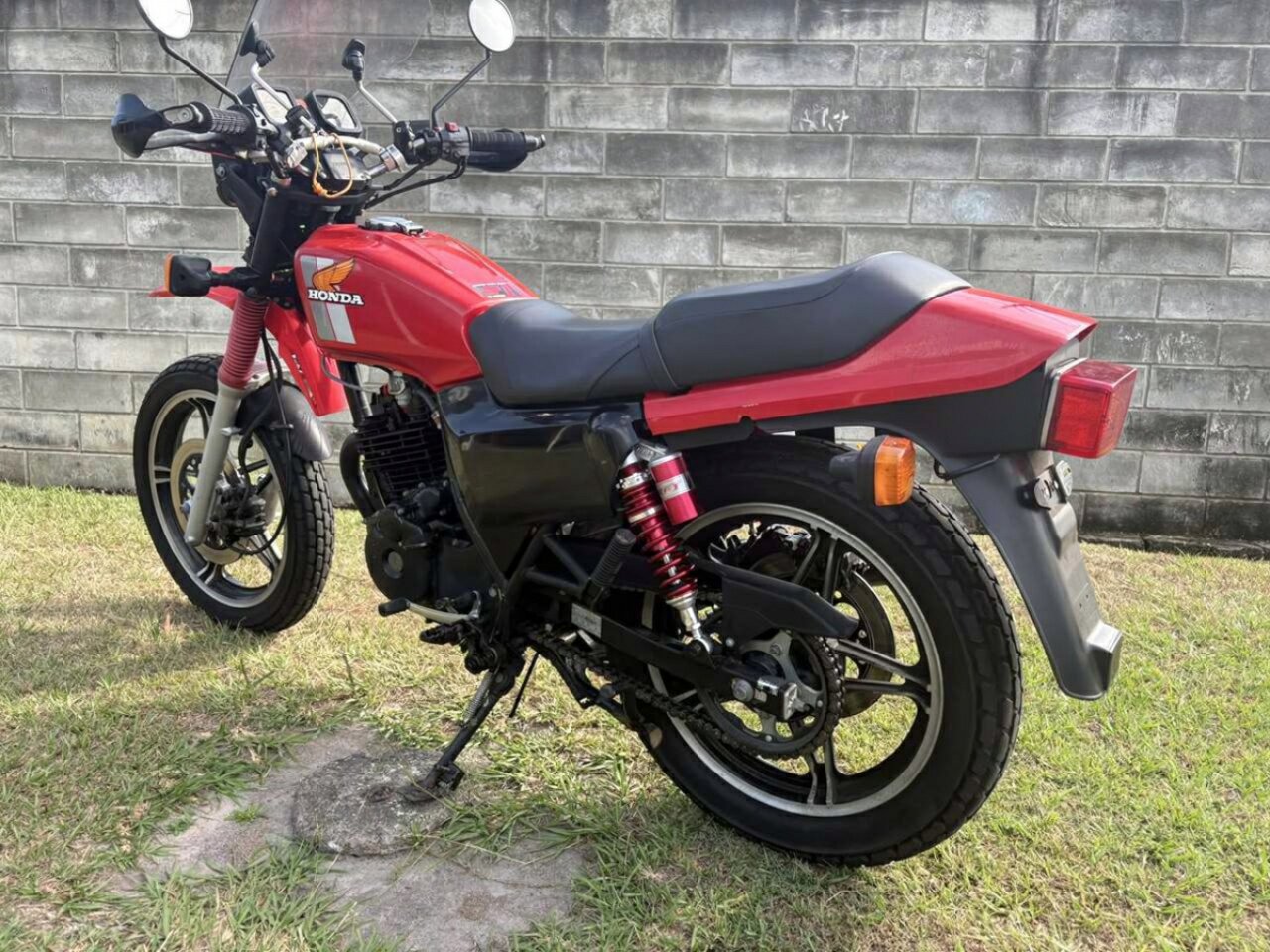 1986 SUZUKI RM125 MOTOCROSS