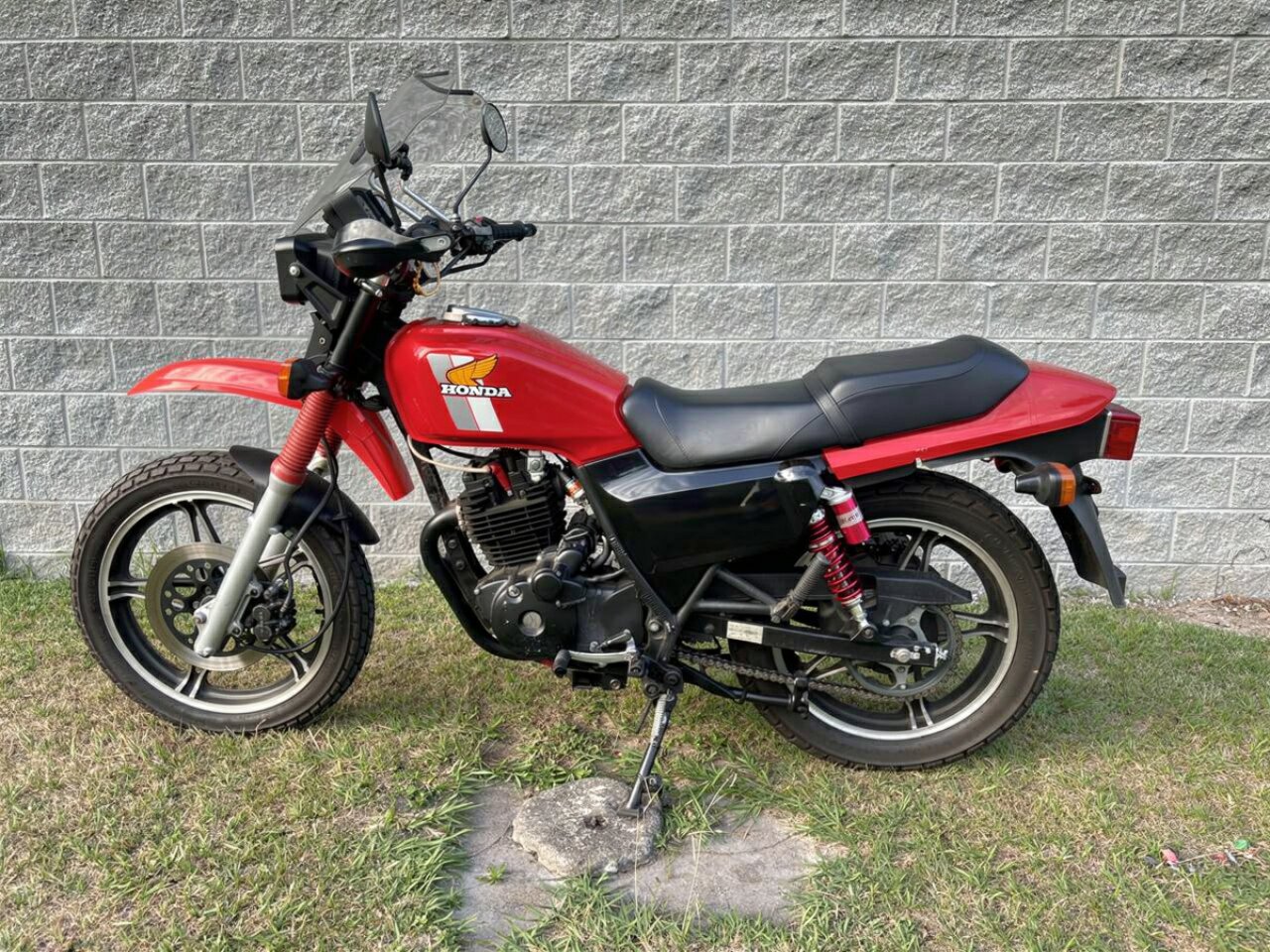 1986 SUZUKI RM125 MOTOCROSS