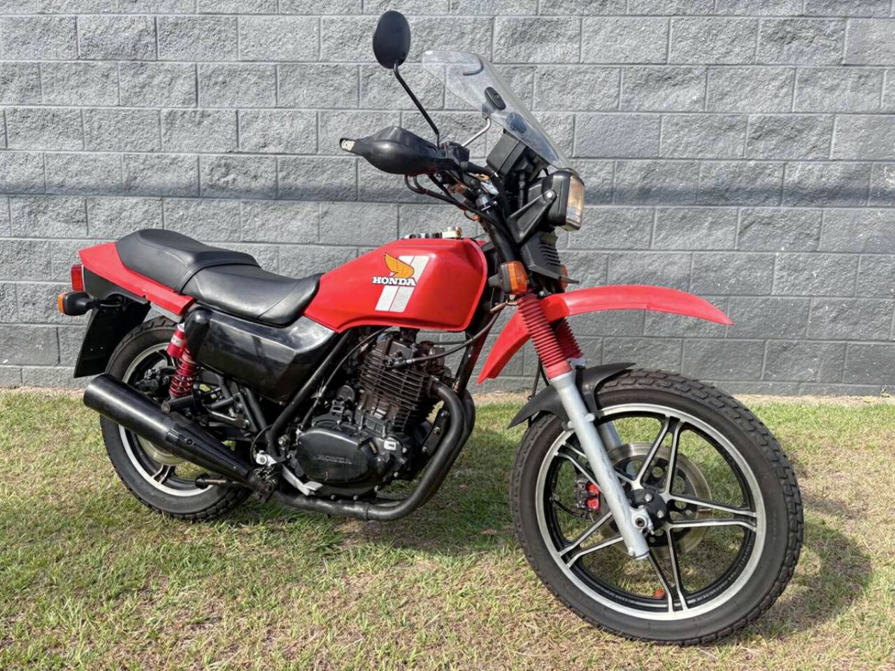 1986 SUZUKI RM125 MOTOCROSS