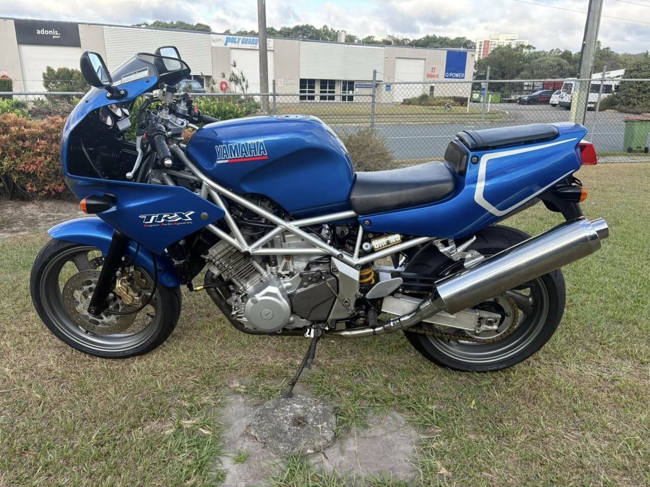 2000 YAMAHA TRX850 SPORTS